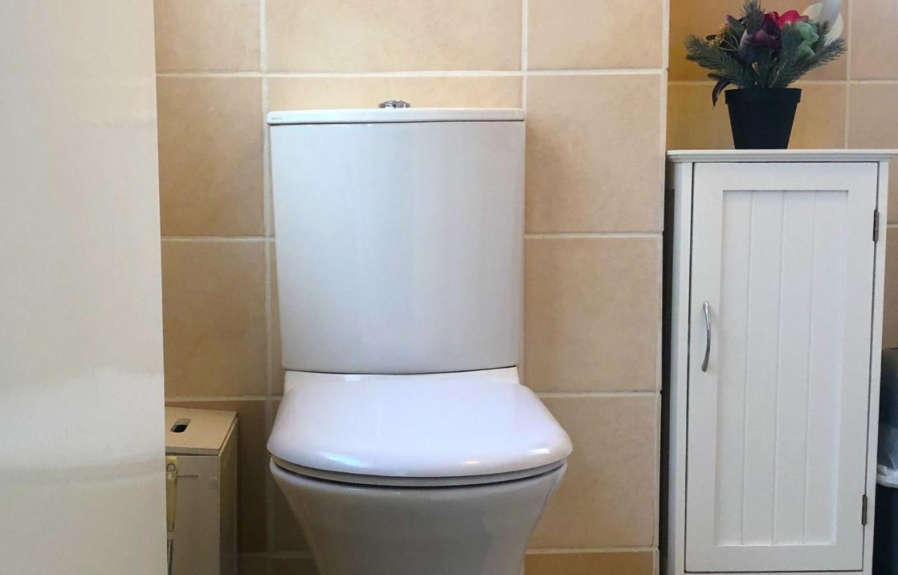 33Sm Dreams Unlimited Serviced Accommodation- Staines - Heathrow Stanwell Εξωτερικό φωτογραφία