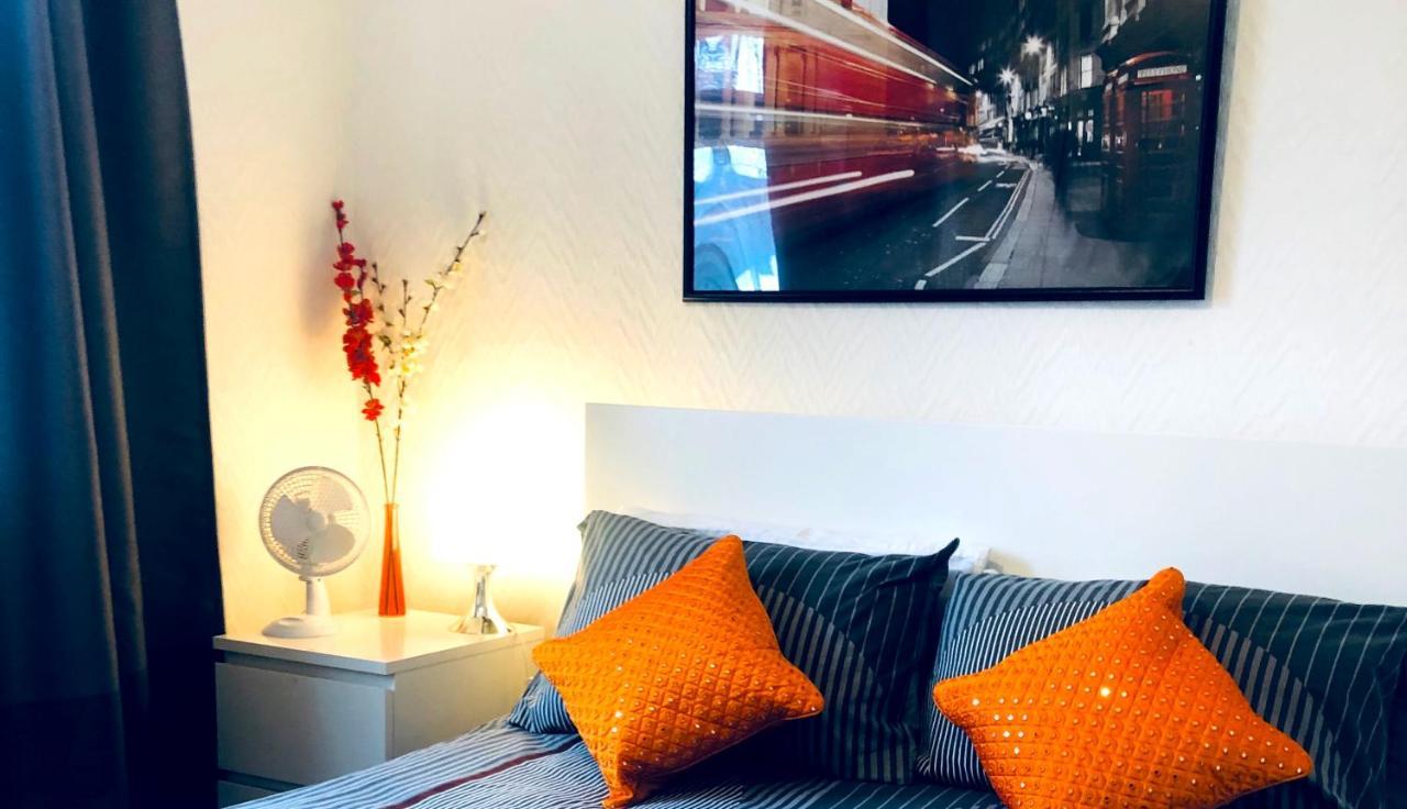 33Sm Dreams Unlimited Serviced Accommodation- Staines - Heathrow Stanwell Εξωτερικό φωτογραφία